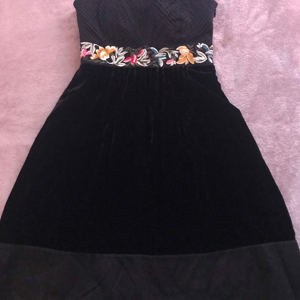 Floreat Strapless Dress, Size 8